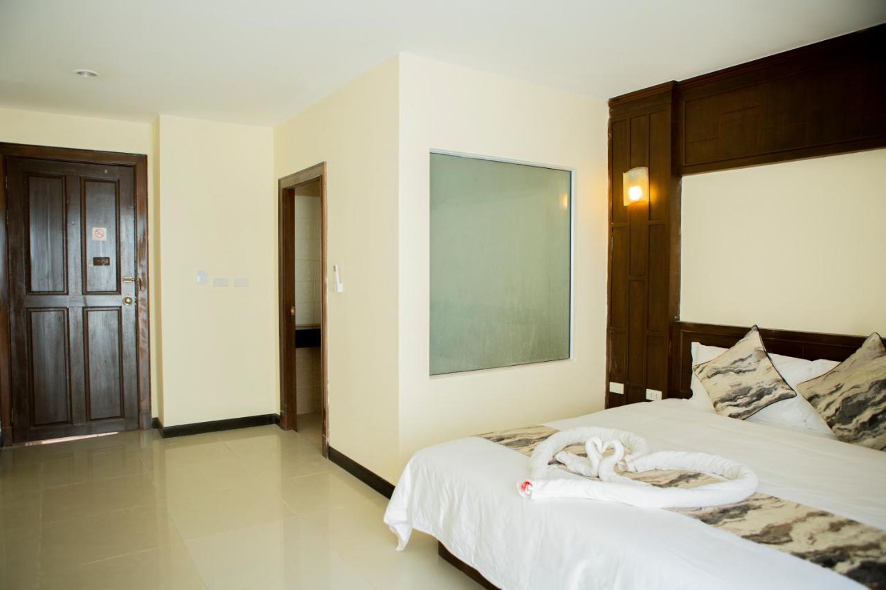 Patong Blue Skyline Hotel מראה חיצוני תמונה