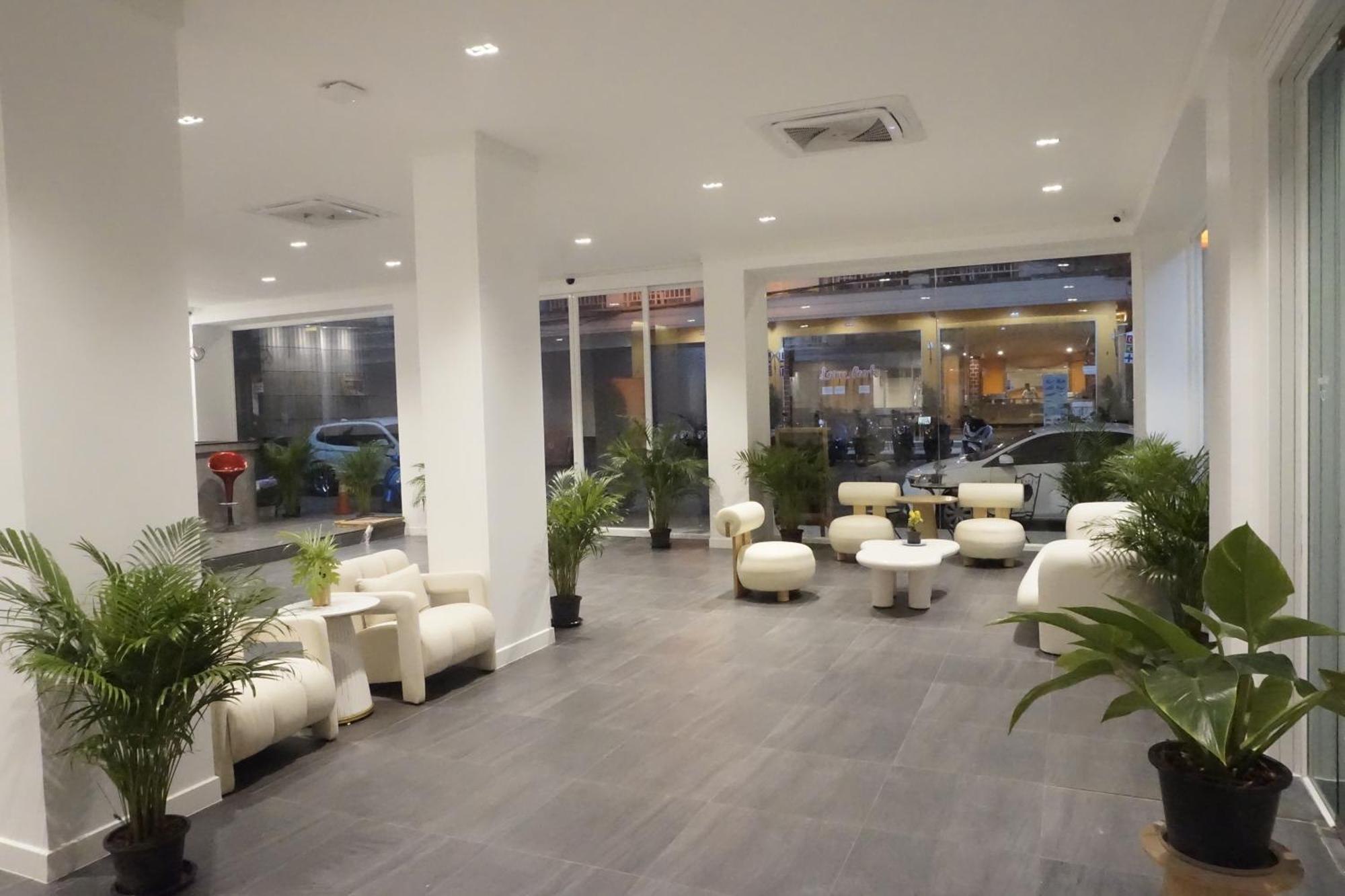 Patong Blue Skyline Hotel מראה חיצוני תמונה